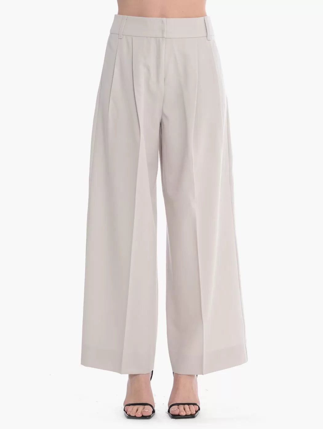 NICHOLS-002 -  - S MAX MARA
