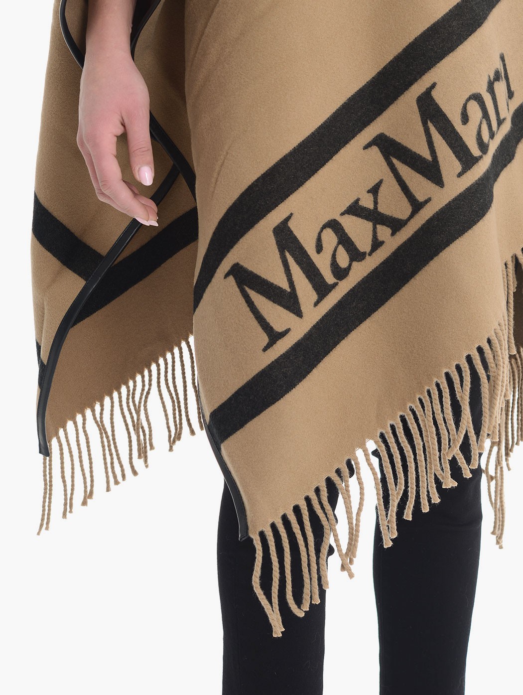 MXAARIS-001 -  - MAX MARA
