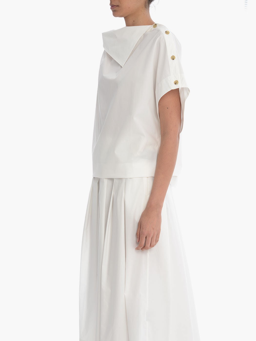 ISSA-NAV0126S -  - SOEUR