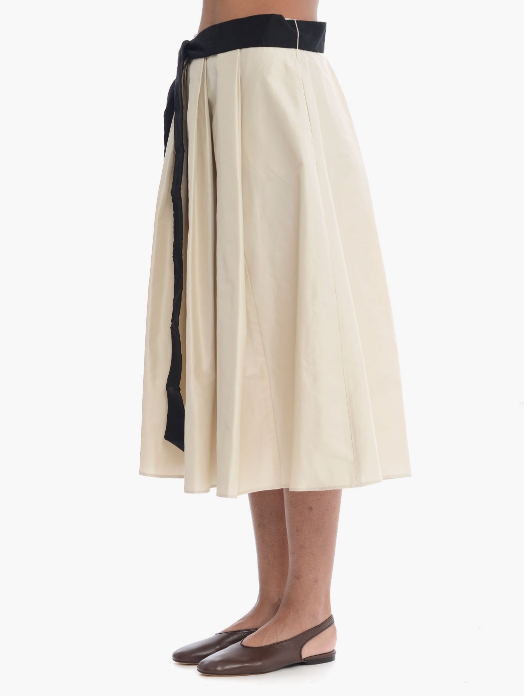 SMMBASCHI-001 -  - S MAX MARA