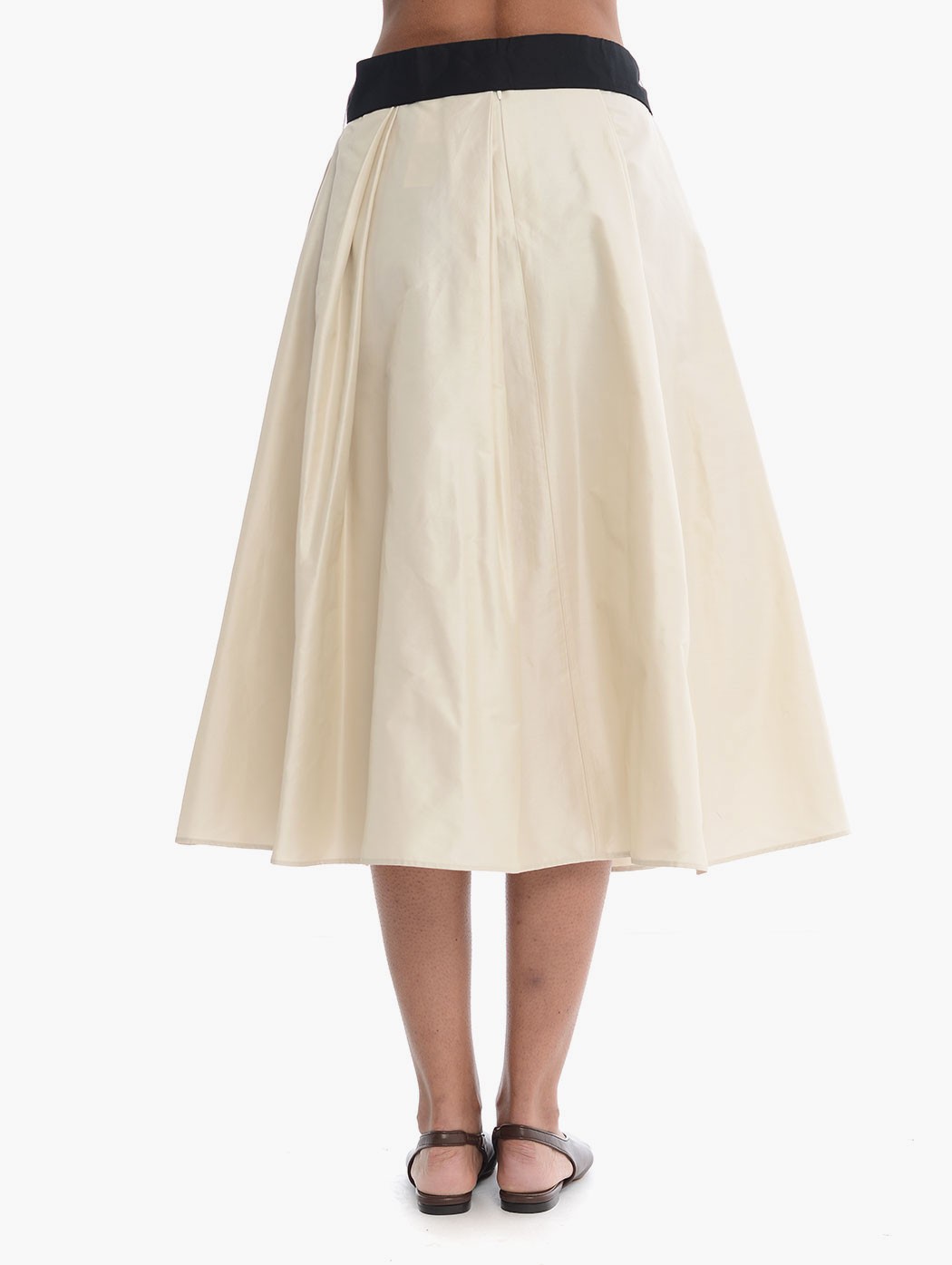 SMMBASCHI-001 -  - S MAX MARA