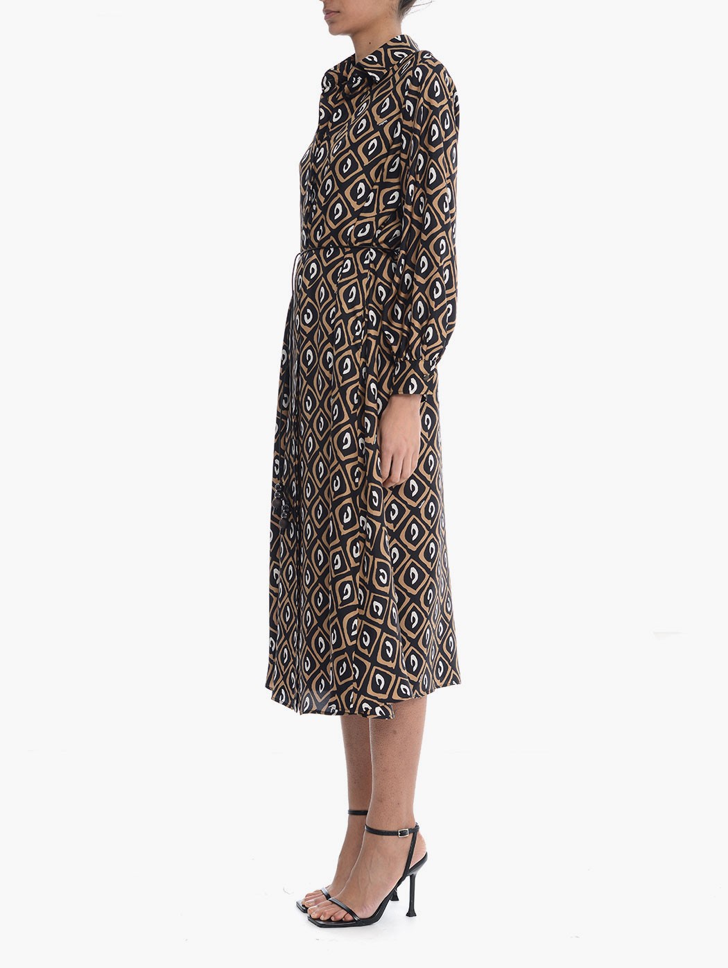 MXMGIARA-001 -  - MAX MARA